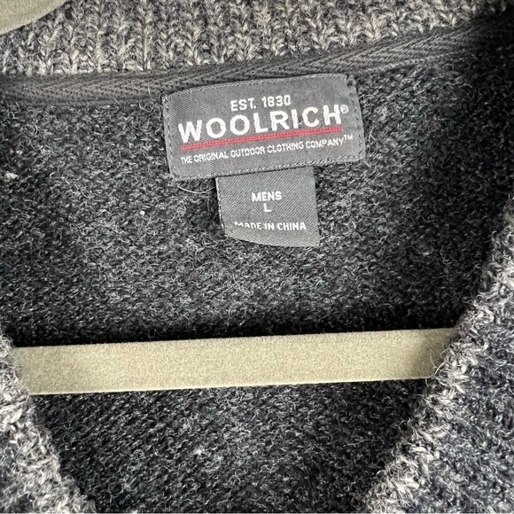 Woolrich men’s wool sweater vest - Picture 2 of 8